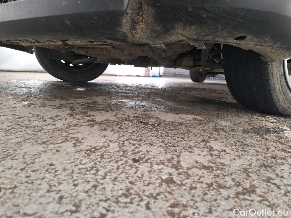  Renault  Trafic RENAULT  / 2019 / 4P / Fourgon tole NV FG GCF L1H1 1000 dCi 120 #44