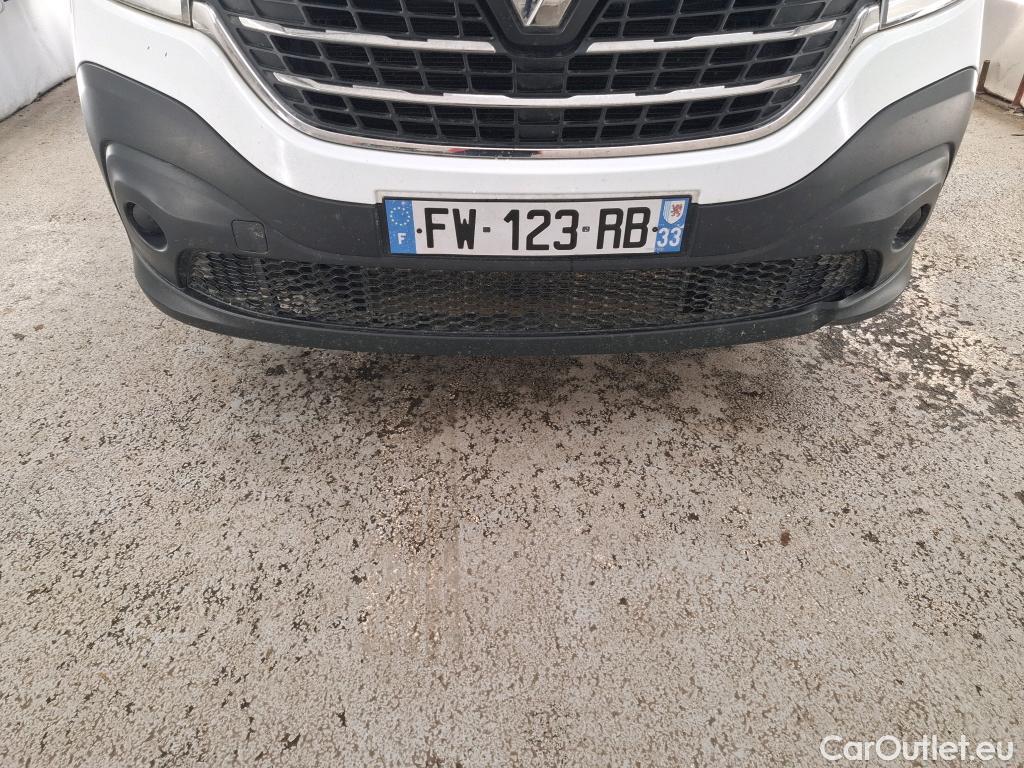  Renault  Trafic RENAULT  / 2019 / 4P / Fourgon tole NV FG GCF L1H1 1000 dCi 120 #1