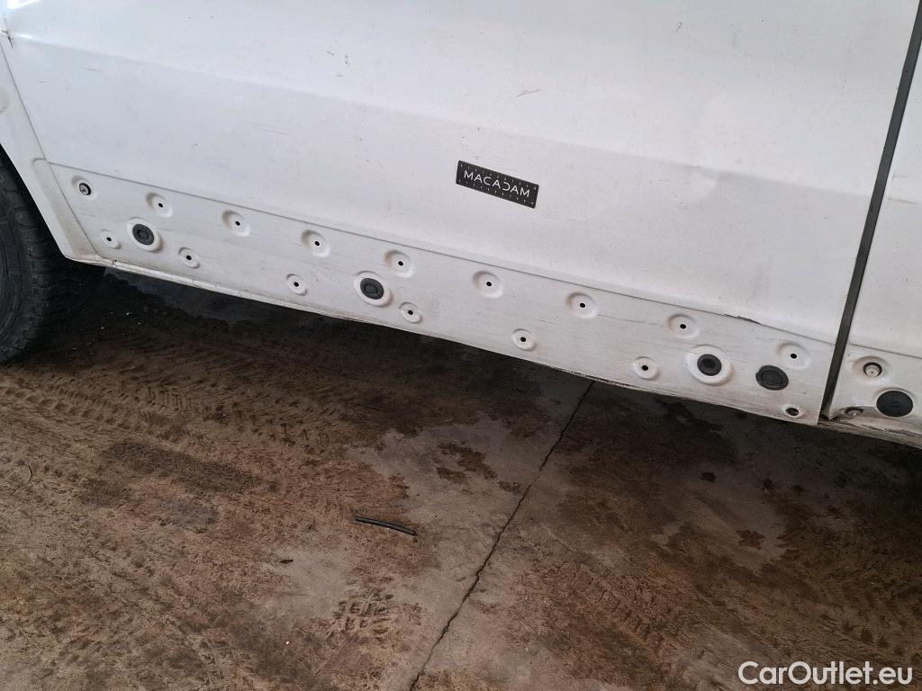  Renault  Trafic  Furgon Grand Confort L1H1 1000 1.6 dCi 125CV BVM6 E6 #98