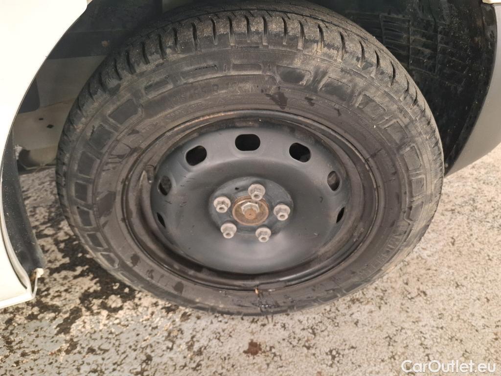  Renault  Trafic RENAULT  / 2019 / 4P / Fourgon tole NV FG GCF L1H1 1000 dCi 120 #53