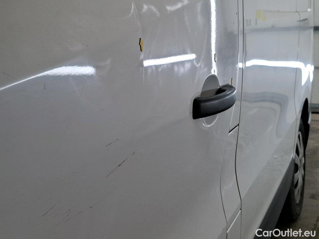  Renault  Trafic  Furgon Grand Confort L1H1 1000 1.6 dCi 125CV BVM6 E6 #92