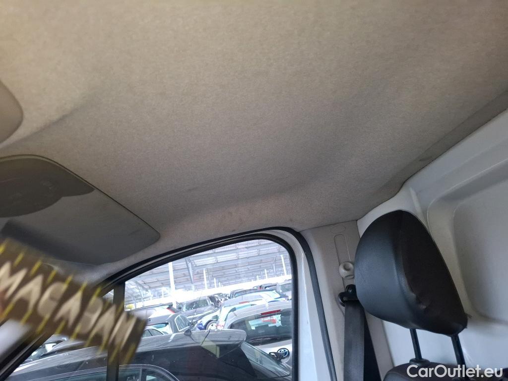  Renault  Trafic  Furgon Grand Confort L1H1 1000 1.6 dCi 125CV BVM6 E6 #143