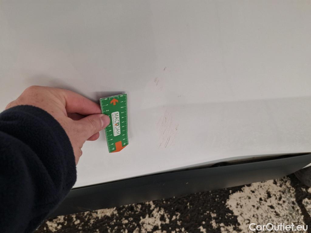  Renault  Trafic RENAULT  / 2019 / 4P / Fourgon tole NV FG GCF L1H1 1000 dCi 120 #9