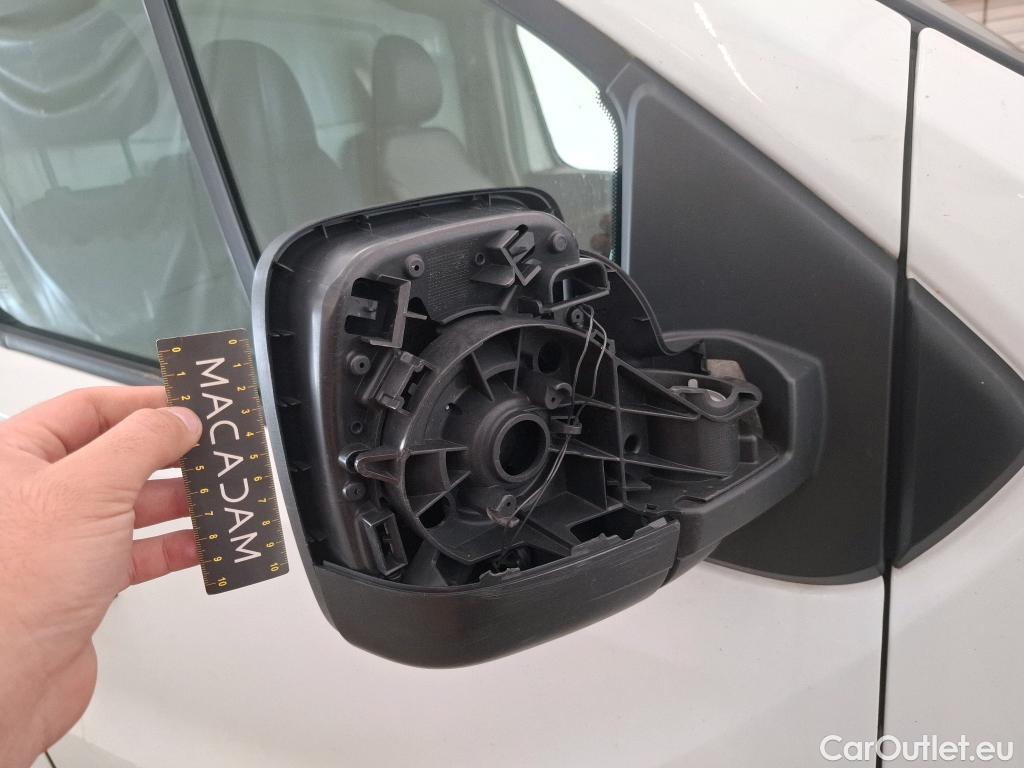  Renault  Trafic  Furgon Grand Confort L1H1 1000 1.6 dCi 125CV BVM6 E6 #132