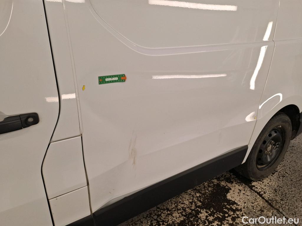  Renault  Trafic RENAULT  / 2019 / 4P / Fourgon tole NV FG GCF L1H1 1000 dCi 120 #4