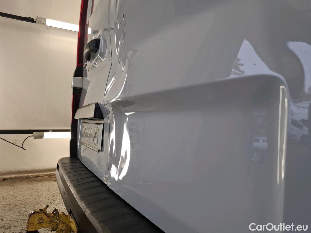  Renault  Trafic RENAULT  / 2019 / 4P / Fourgon tole NV FG GCF L1H1 1000 dCi 120 #13