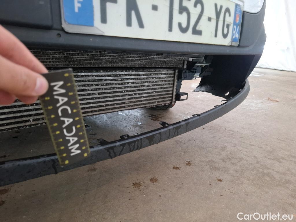  Renault  Trafic  Furgon Grand Confort L1H1 1000 1.6 dCi 125CV BVM6 E6 #104