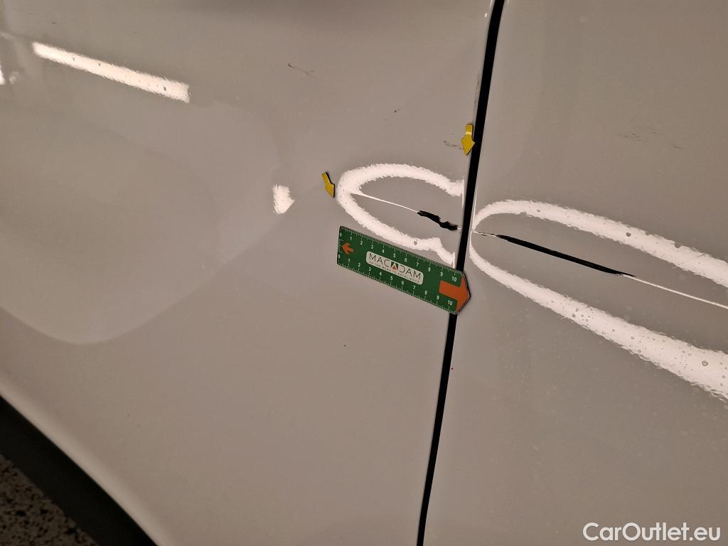  Renault  Trafic RENAULT  / 2019 / 4P / Fourgon tole NV FG GCF L1H1 1000 dCi 120 #33