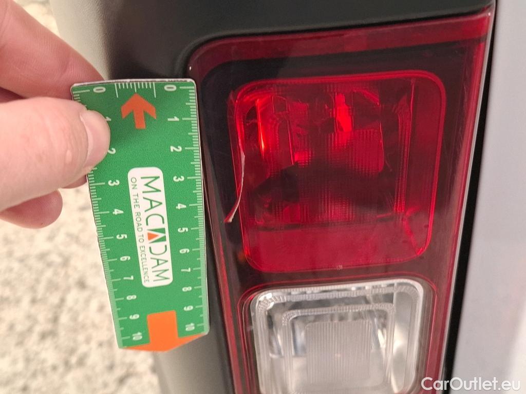  Renault  Trafic RENAULT  / 2019 / 4P / Fourgon tole NV FG GCF L1H1 1000 dCi 120 #47