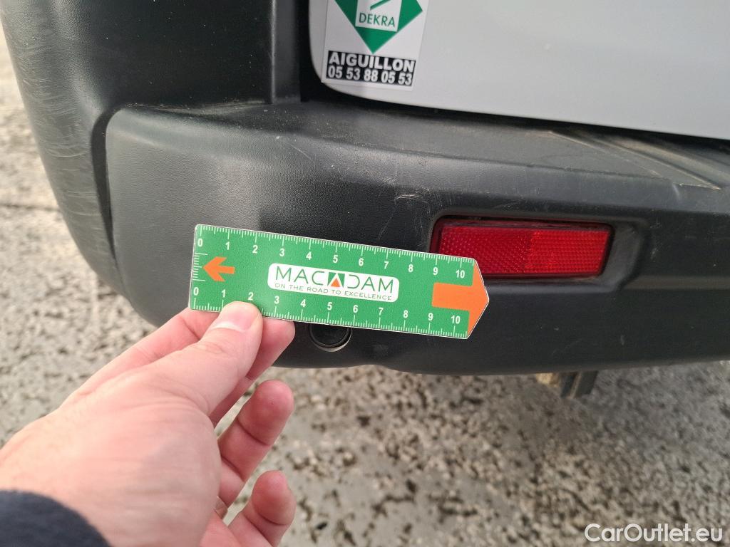  Renault  Trafic RENAULT  / 2019 / 4P / Fourgon tole NV FG GCF L1H1 1000 dCi 120 #31