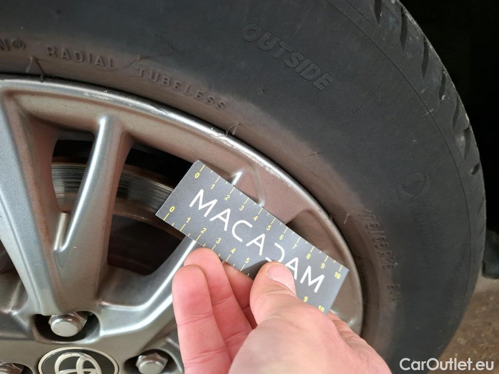  Toyota  Yaris  Hybride 5p Berline 1.5 VVT-I HYBRID Dynamic Business / TRANSFO VP/VF #51