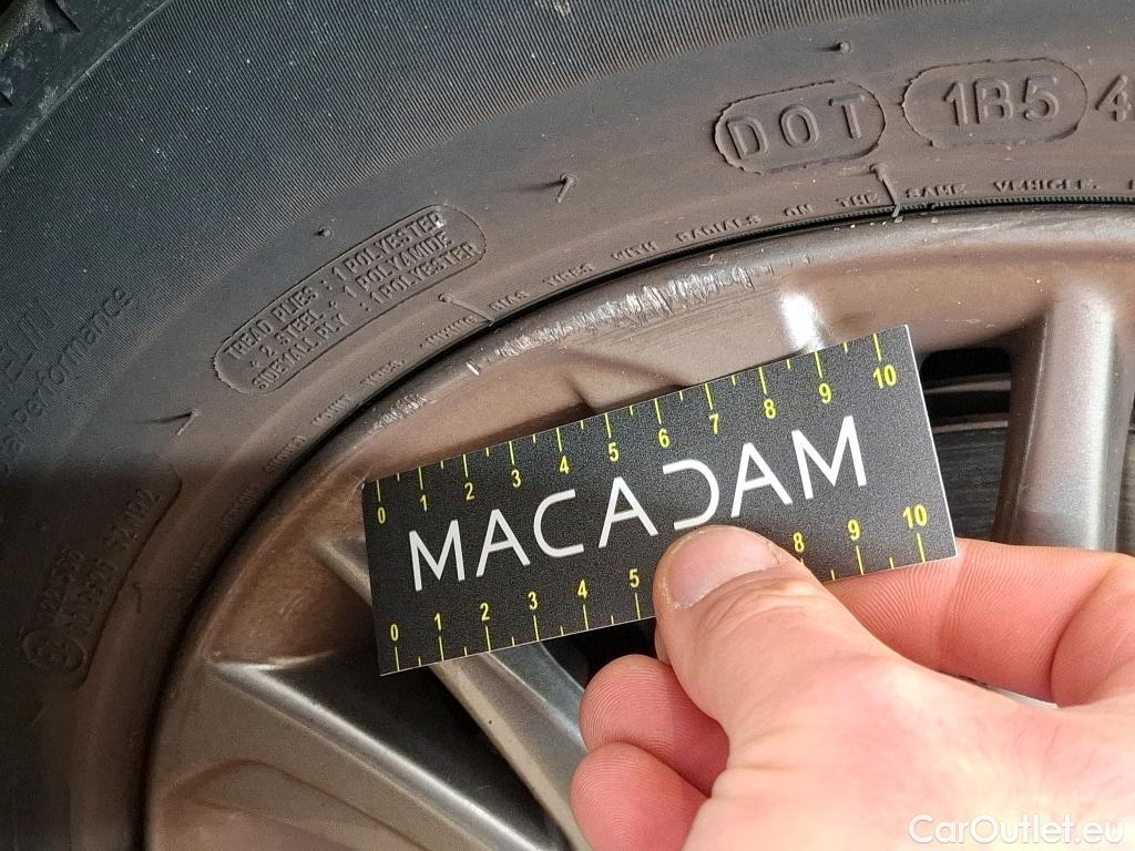  Toyota  Yaris  Hybride 5p Berline 1.5 VVT-I HYBRID Dynamic Business / TRANSFO VP/VF #38