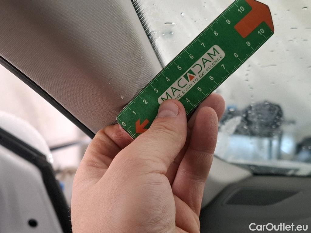  Renault  Megane RENAULT Mégane Société / 2020 / 5P / Berline Air Nav réversible Blue dCi 115 - 21N #42