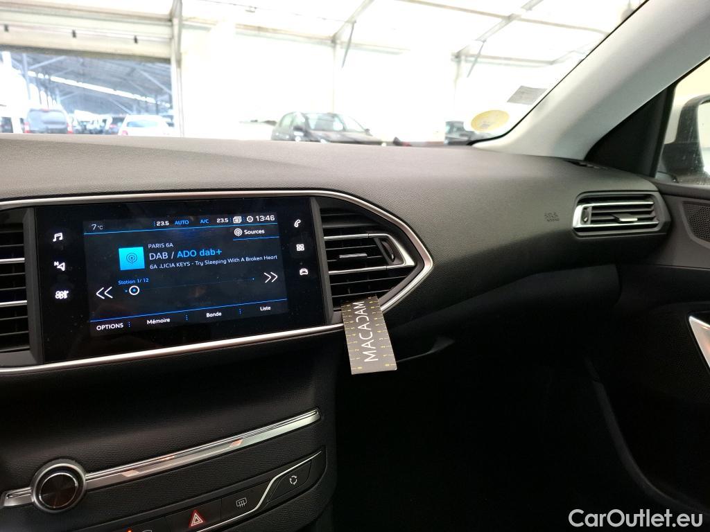  Peugeot  308  Premium Pack 1.5 HDi 130CV BVM6 E6dT #11