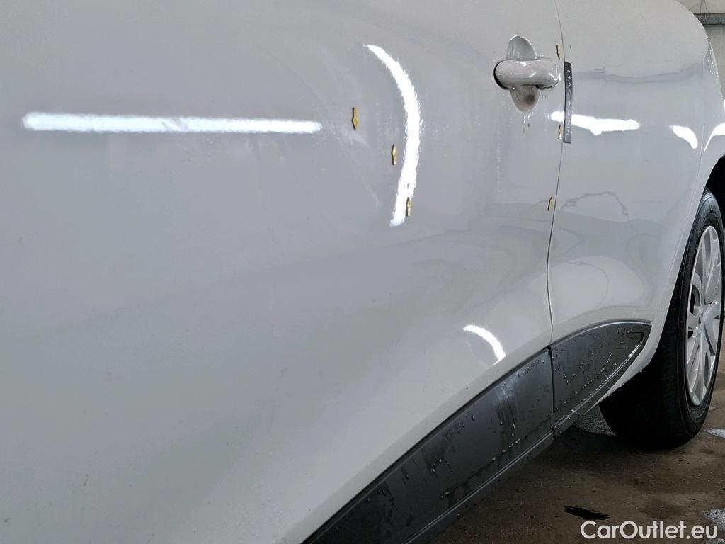  Renault  Clio RENAULT  Société VU 5p Berline Air Medianav dCi 90 - 18 #37