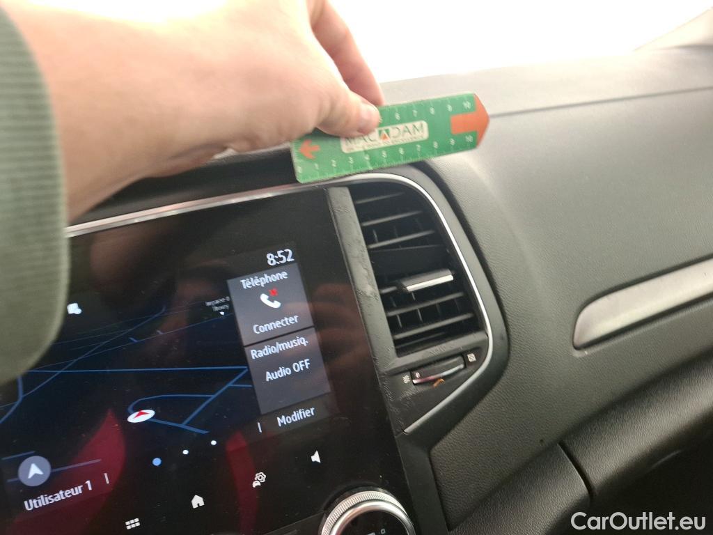  Renault  Megane RENAULT Mégane Société / 2020 / 5P / Berline Air Nav réversible Blue dCi 115 - 21N #32