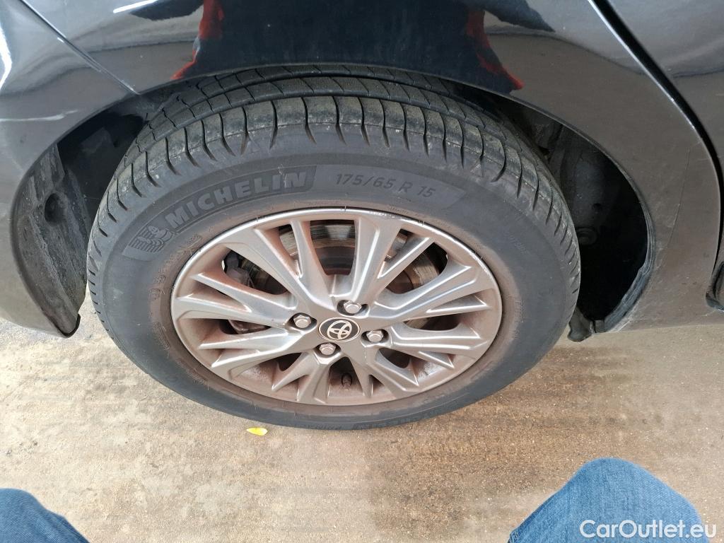  Toyota  Yaris  Hybride 5p Berline 1.5 VVT-I HYBRID Dynamic Business / TRANSFO VP/VF #47