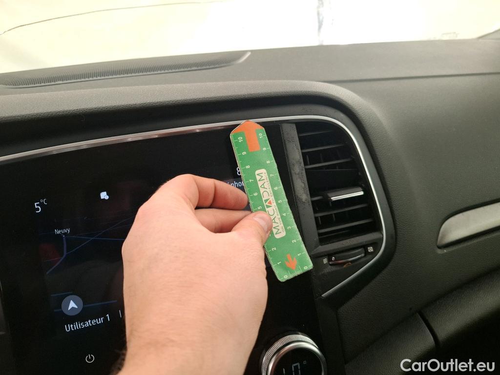  Renault  Megane RENAULT Mégane Société / 2020 / 5P / Berline Air Nav réversible Blue dCi 115 - 21N #39