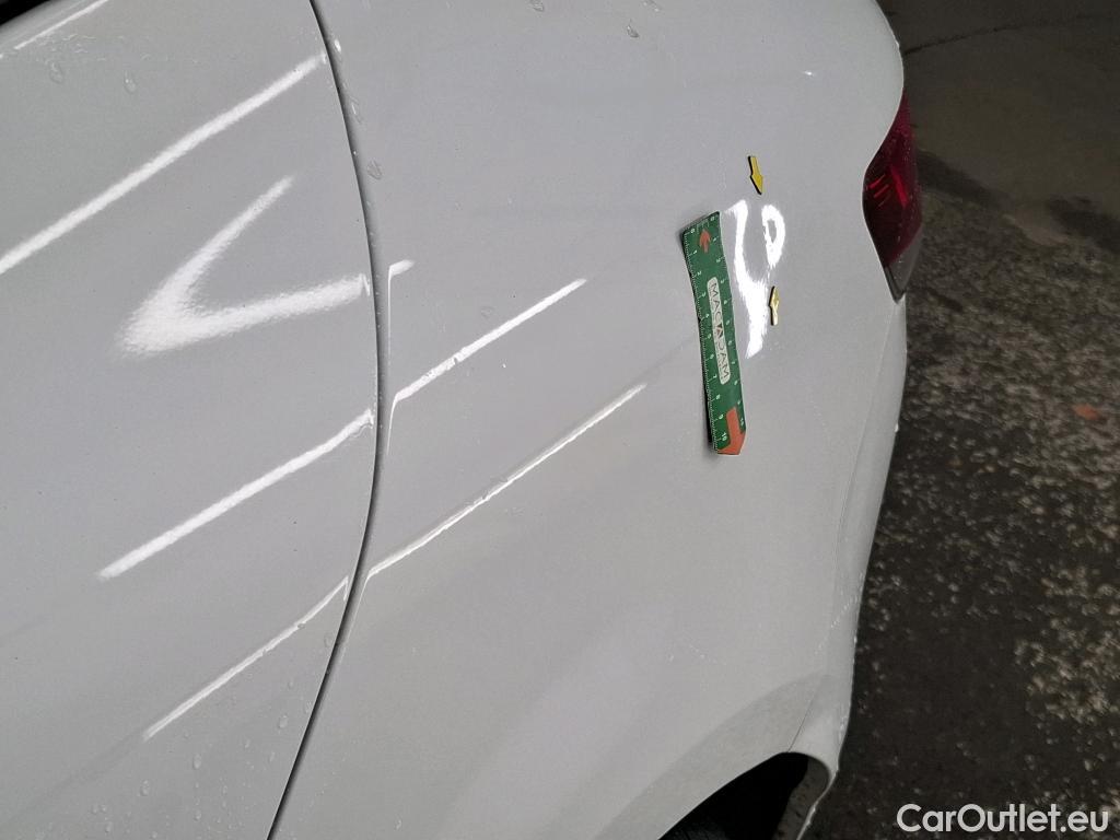  Renault  Megane RENAULT Mégane Société / 2020 / 5P / Berline Air Nav réversible Blue dCi 115 - 21N #16