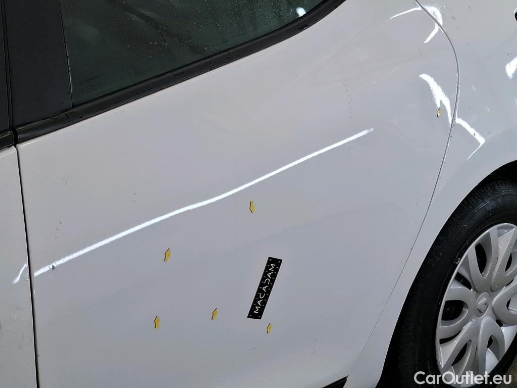  Renault  Clio RENAULT  Société VU 5p Berline Air Medianav dCi 90 - 18 #24