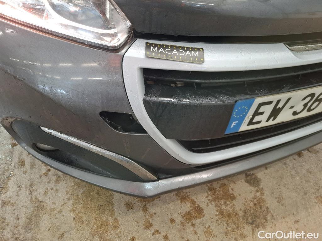  Peugeot  208  Affaire Premium Pack 1.2 PureTech 80CV BVM5 E6 #40