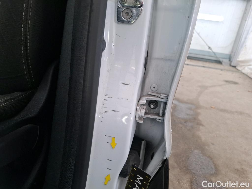  Renault  Clio RENAULT  Société VU 5p Berline Air Medianav dCi 90 - 18 #45