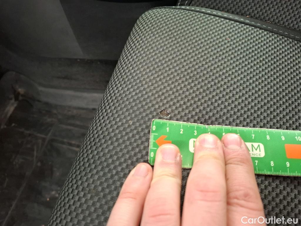  Renault  Megane RENAULT Mégane Société / 2020 / 5P / Berline Air Nav réversible Blue dCi 115 - 21N #5