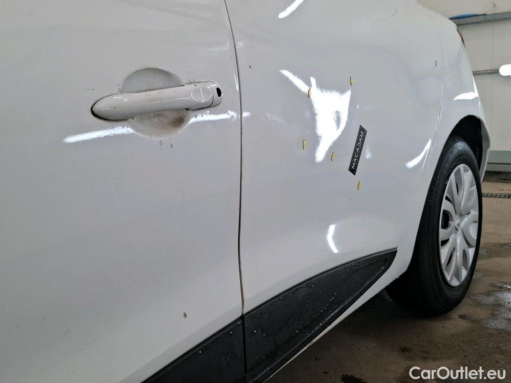  Renault  Clio RENAULT  Société VU 5p Berline Air Medianav dCi 90 - 18 #21