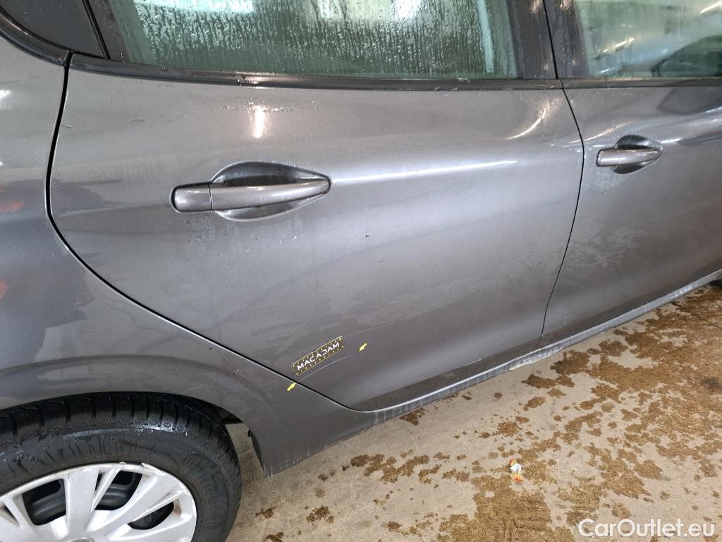  Peugeot  208  Affaire Premium Pack 1.2 PureTech 80CV BVM5 E6 #20