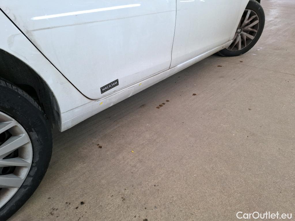  Peugeot  308  Premium Pack 1.5 HDi 130CV BVM6 E6dT #9