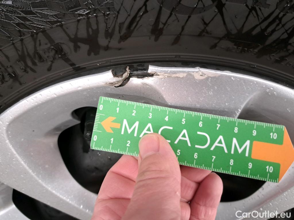  Citroen  C3  Société Feel 1.2 PureTech 80CV BVM5 E6d #10