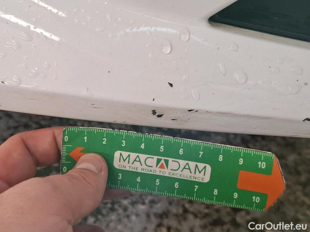  Renault  Megane RENAULT Mégane Société / 2020 / 5P / Berline Air Nav réversible Blue dCi 115 - 21N #29