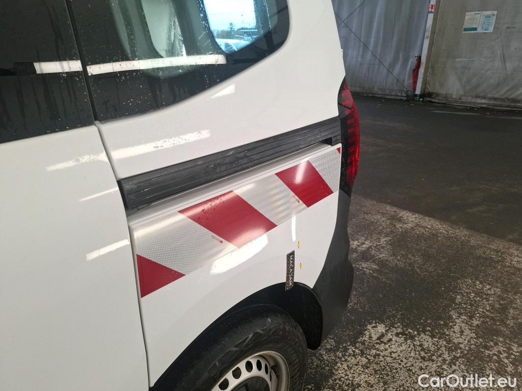  Renault  Kangoo RENAULT  / 2021 / 4P / Fourgonnette GD CONFORT - BLUE DCI 95 #6