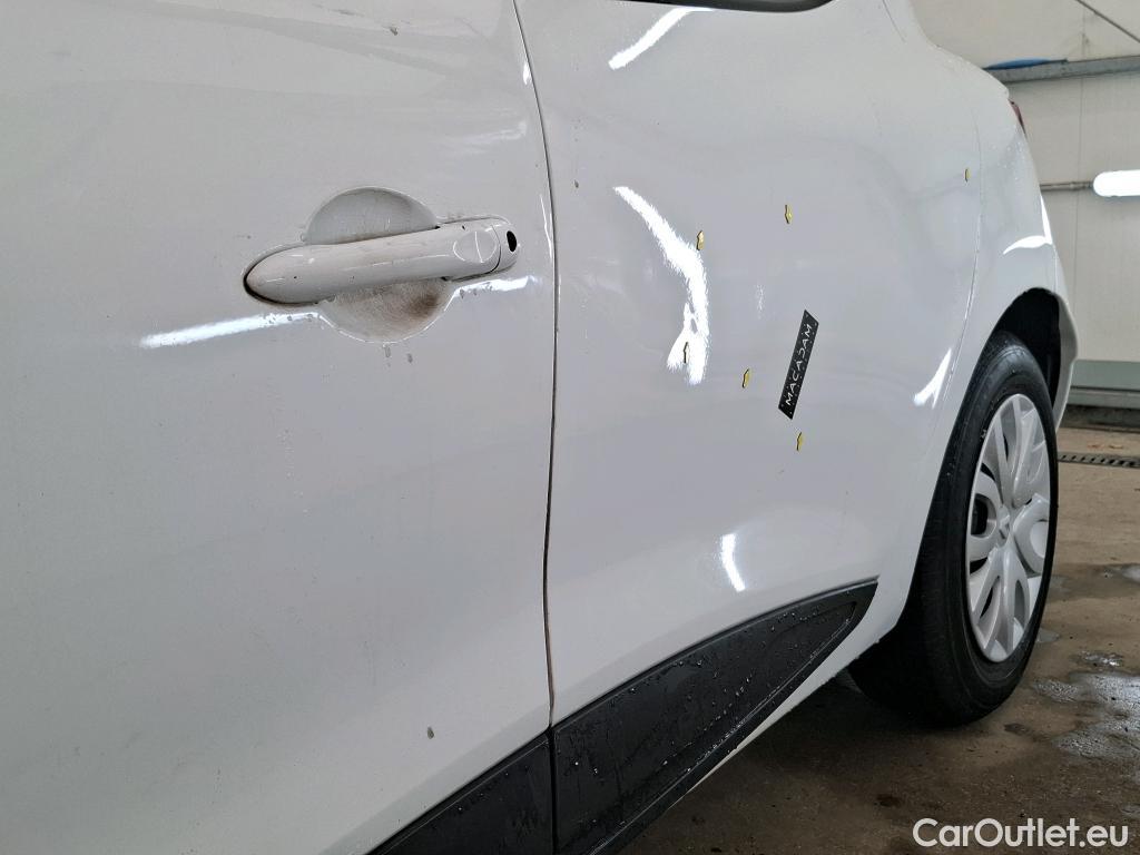  Renault  Clio RENAULT  Société VU 5p Berline Air Medianav dCi 90 - 18 #22