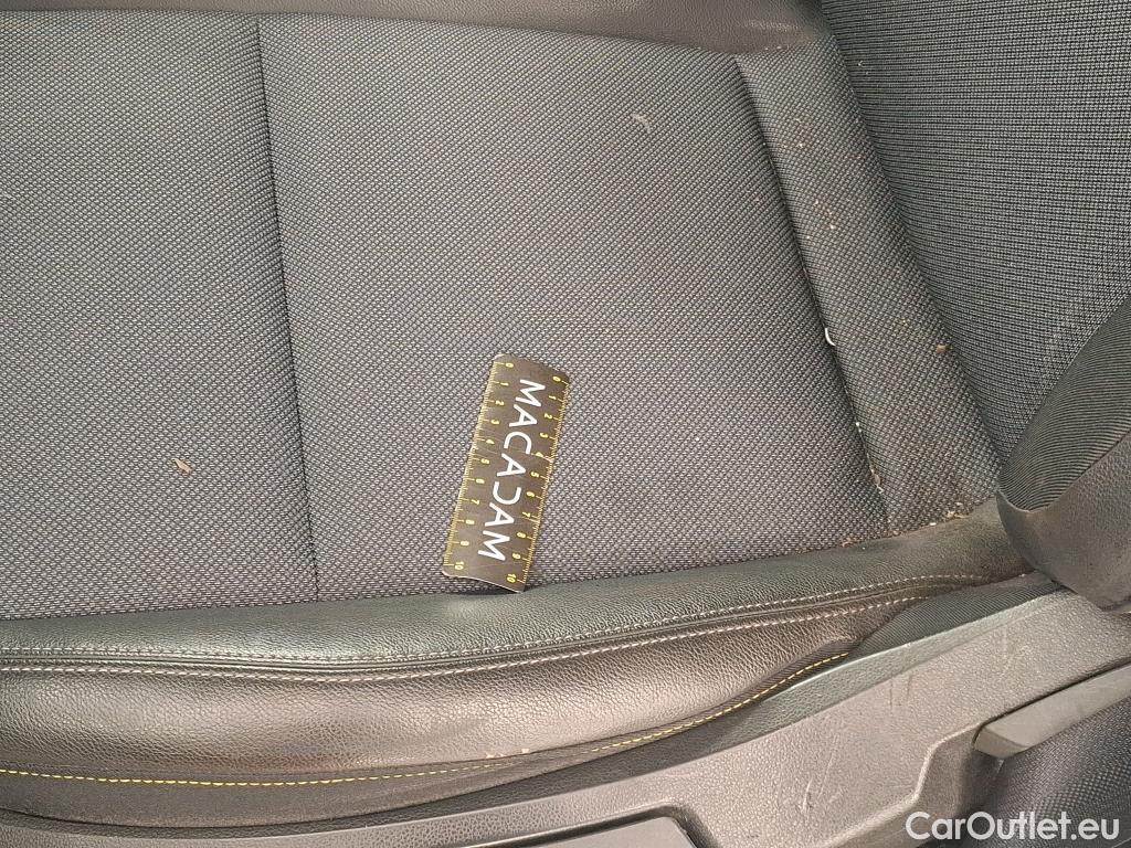  Renault  Kangoo RENAULT  / 2021 / 4P / Fourgonnette GD CONFORT - BLUE DCI 95 #15