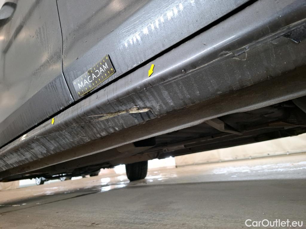  Peugeot  208  Affaire Premium Pack 1.2 PureTech 80CV BVM5 E6 #19