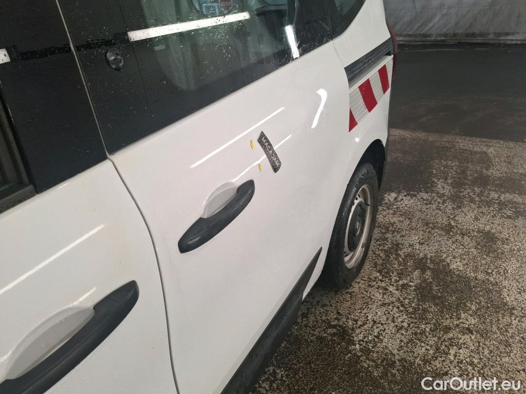  Renault  Kangoo RENAULT  / 2021 / 4P / Fourgonnette GD CONFORT - BLUE DCI 95 #3