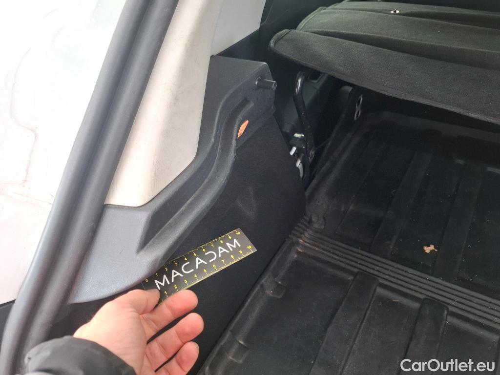  Renault  Clio RENAULT  Société VU 5p Berline Air Medianav dCi 90 - 18 #61