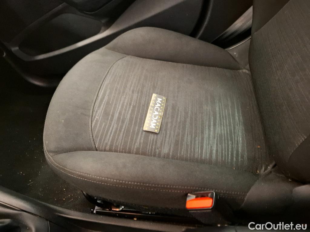  Peugeot  208  Affaire Premium Pack 1.2 PureTech 80CV BVM5 E6 #50