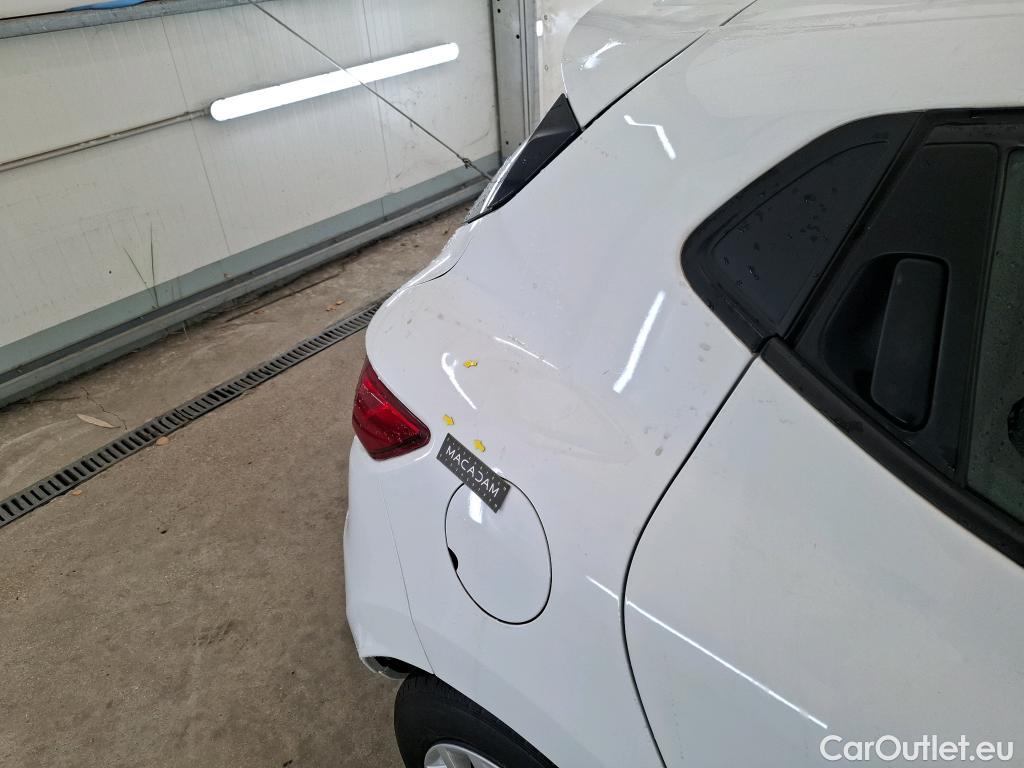  Renault  Clio RENAULT  Société VU 5p Berline Air Medianav dCi 90 - 18 #84