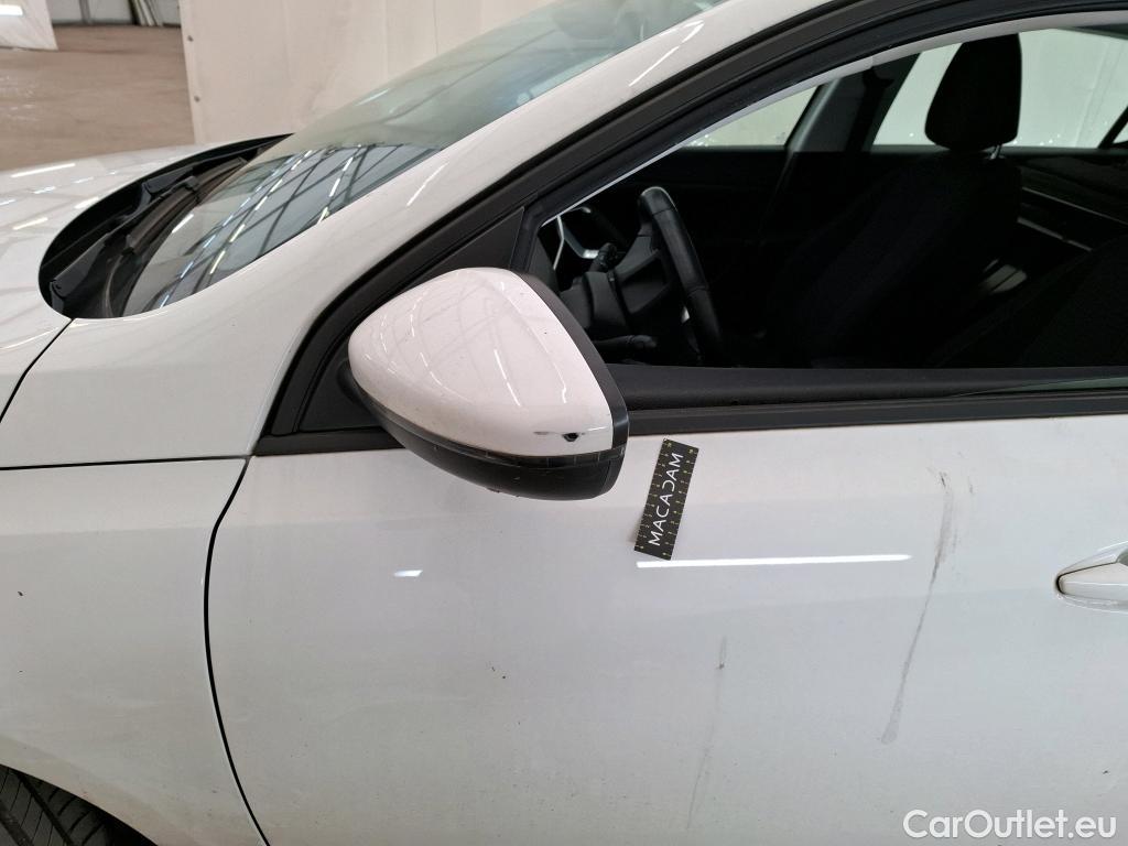  Peugeot  308  Premium Pack 1.5 HDi 130CV BVM6 E6dT #24