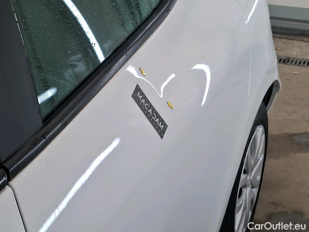  Renault  Clio RENAULT  Société VU 5p Berline Air Medianav dCi 90 - 18 #25