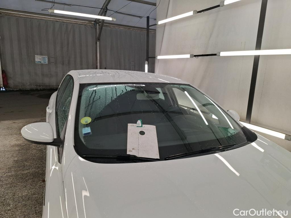  Renault  Megane RENAULT Mégane Société / 2020 / 5P / Berline Air Nav réversible Blue dCi 115 - 21N #54