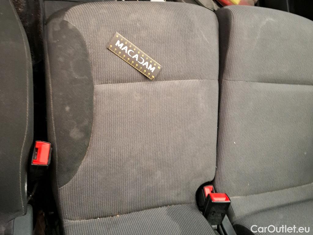  Citroen  Berlingo CITROEN  VU 4p Fourgonnette M 1.0t BlueHDi 100 SandS BVM Driver #21