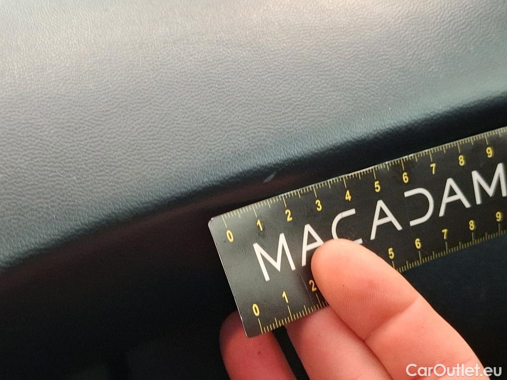  Peugeot  208  Affaire Premium Pack 1.2 PureTech 80CV BVM5 E6 #30