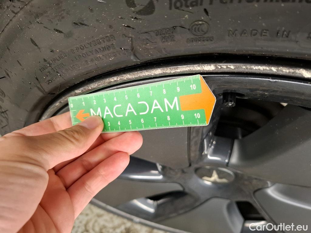  Tesla  Model 3 TESLA  / 2018 / 4P / Berline Grande Autonomie Dual Motor AWD #3