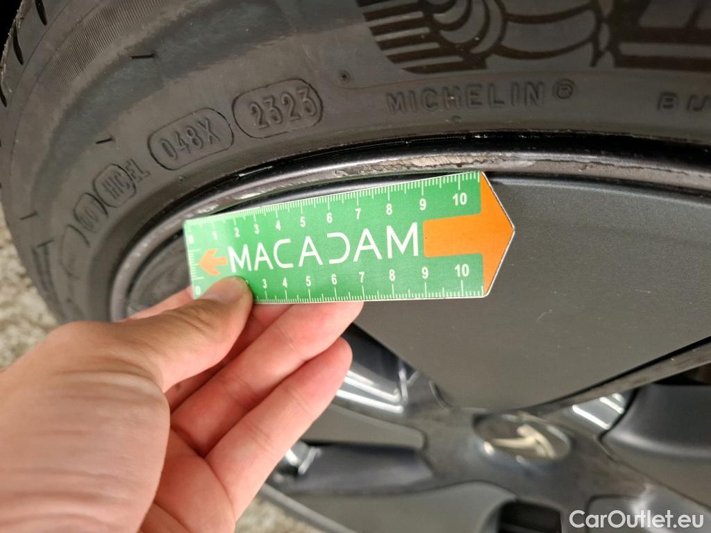  Tesla  Model 3 TESLA  / 2018 / 4P / Berline Grande Autonomie Dual Motor AWD #7