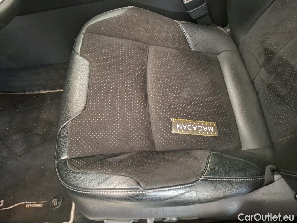  Toyota  RAV4 TOYOTA  Hybride / 2017 / 5P / SUV Hybride 2WD 218ch Black Edition #11