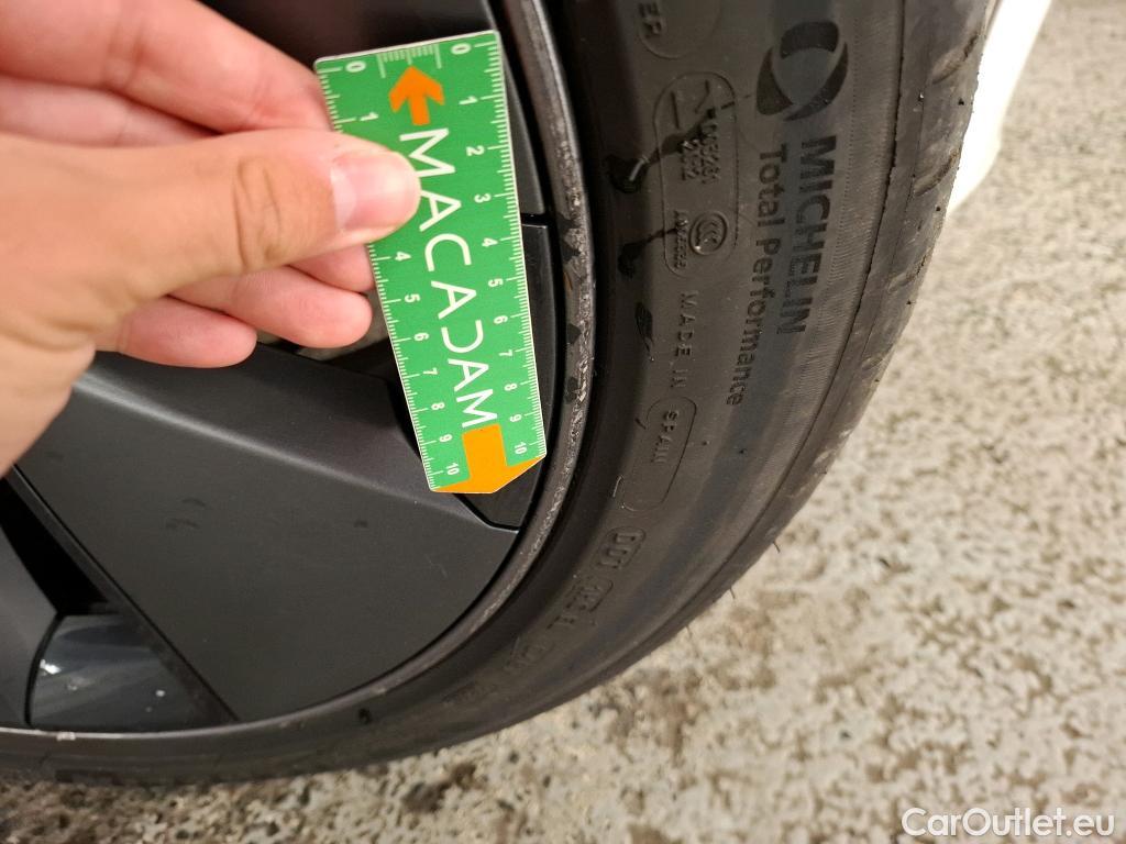  Tesla  Model 3 TESLA  / 2018 / 4P / Berline Grande Autonomie Dual Motor AWD #11