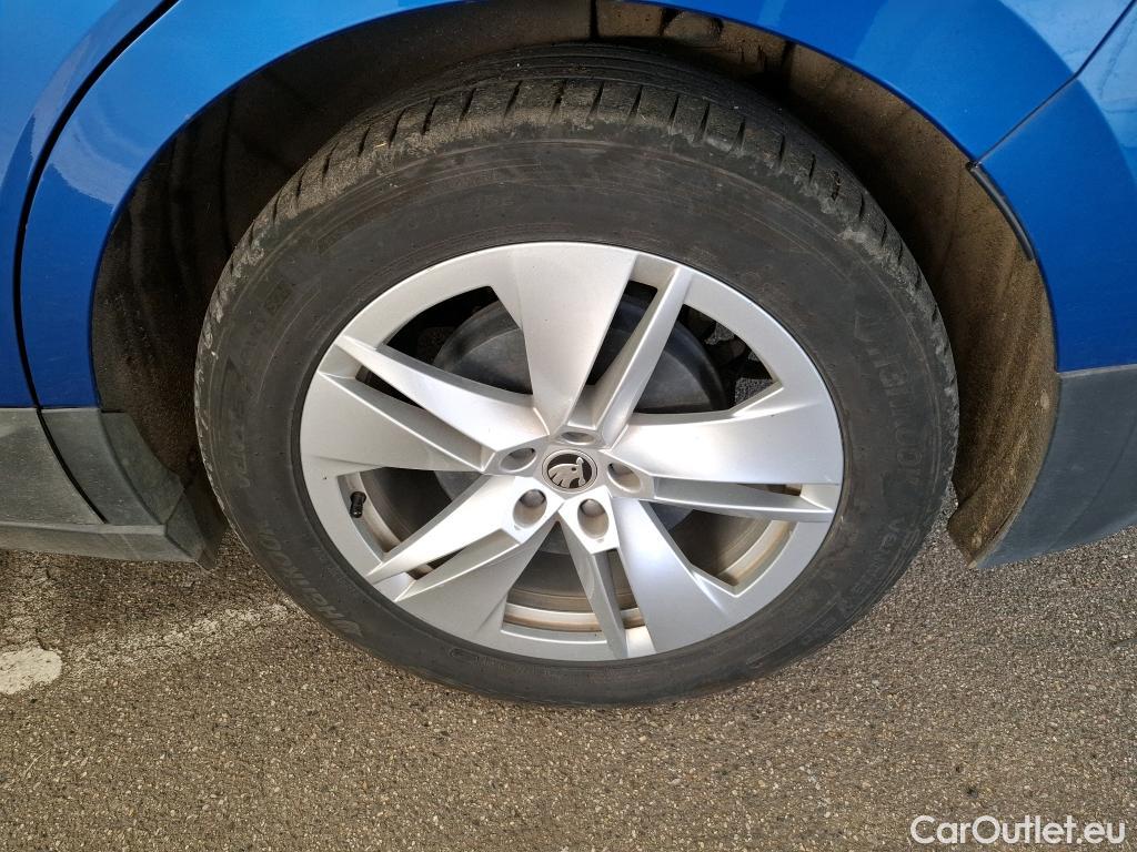  Skoda  ENYAQ  iV 80 Loft 82kWh BVA #24